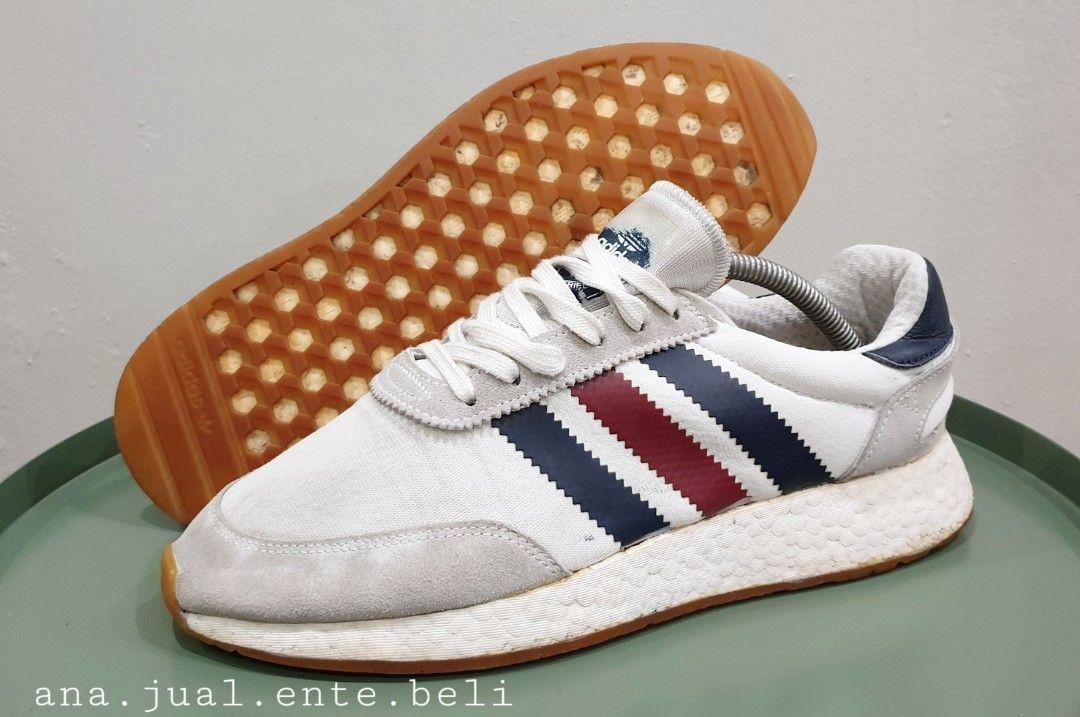 Harga adidas deals iniki boost