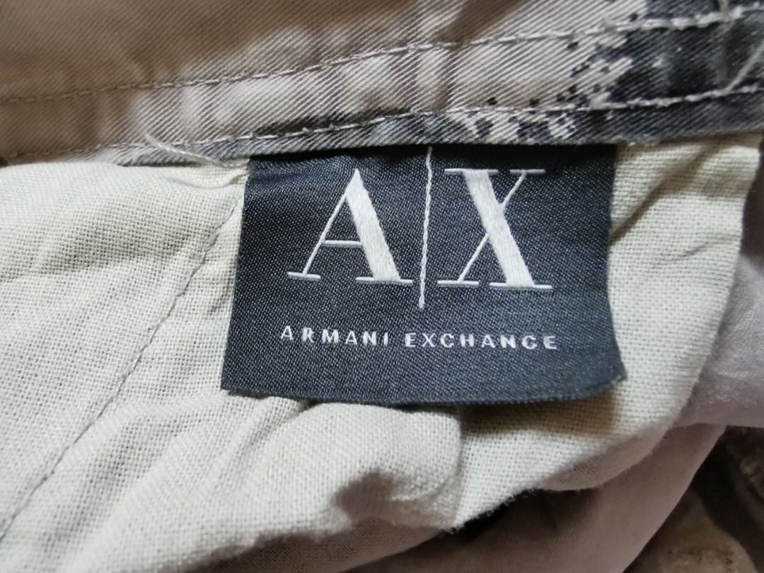Armani Exchange Camo Short Pants W42 (SK4566), Men's Fashion, Bottoms,  Shorts on Carousell
