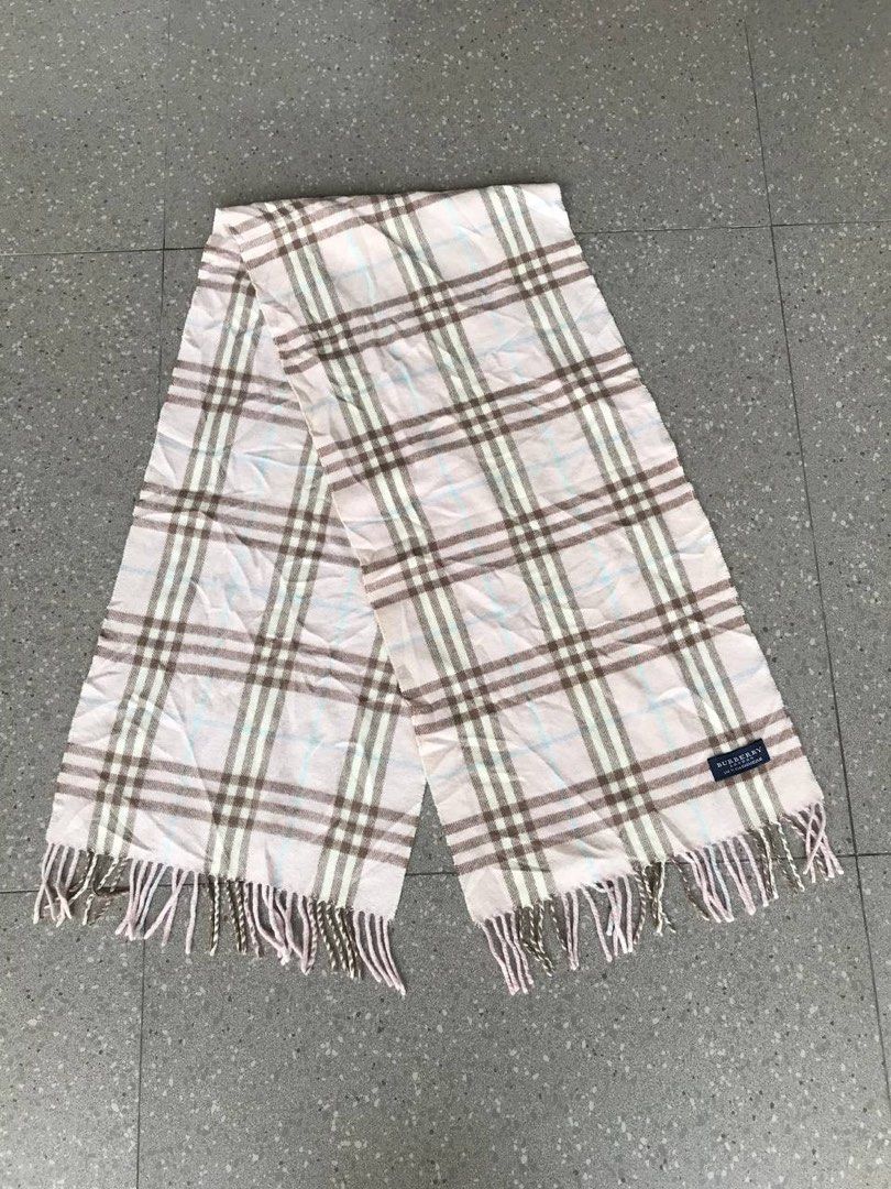 Authentic burberry nova check scarf wool, Women's Fashion, Watches &  Accessories, Scarves on Carousell