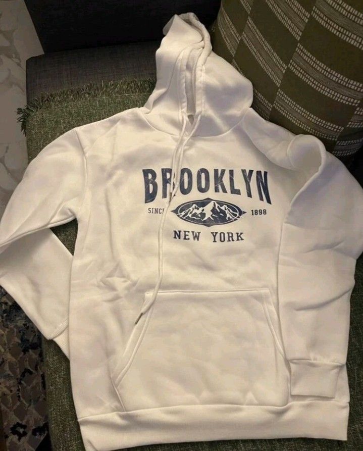 Shein hoody brooklyn, Women's Fashion, Coats, Jackets and Outerwear on  Carousell