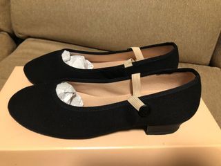 Bloch Ballet Shoes Accent Low Heel Size 6