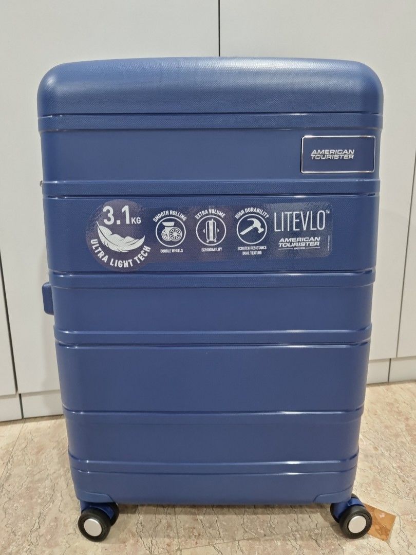 BNWT American Tourister Litevlo Spinner 25 inch, Hobbies & Toys, Travel ...