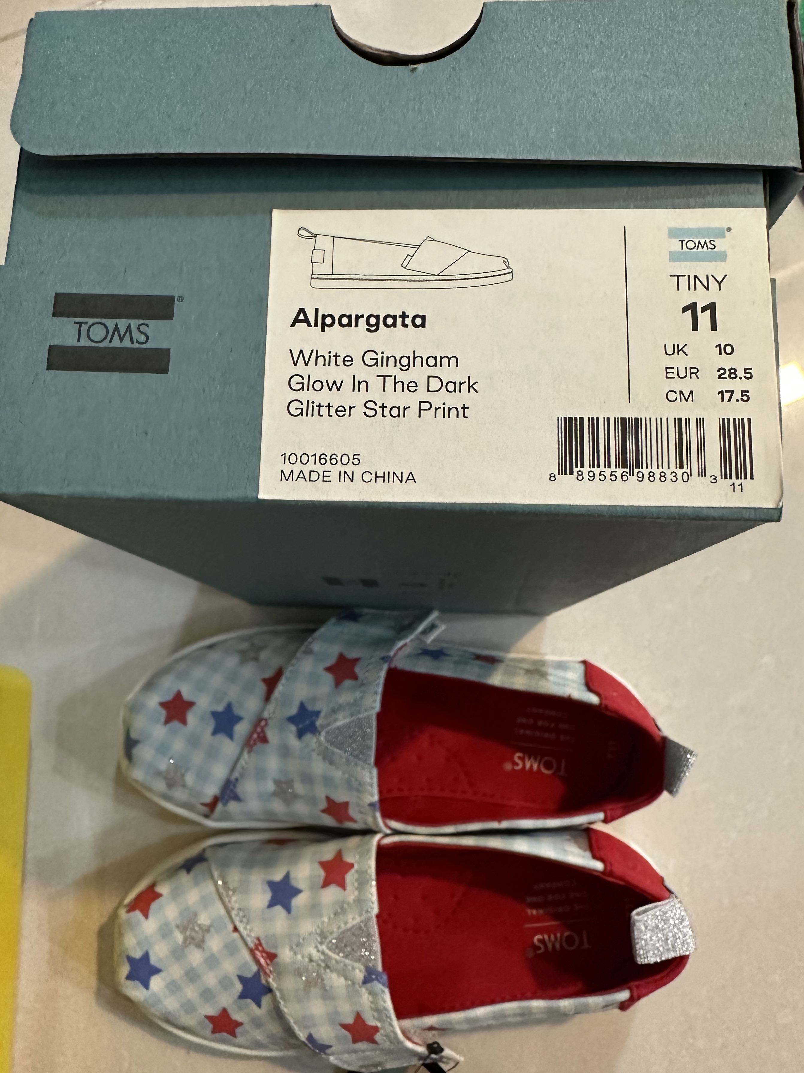 Childrens toms shop