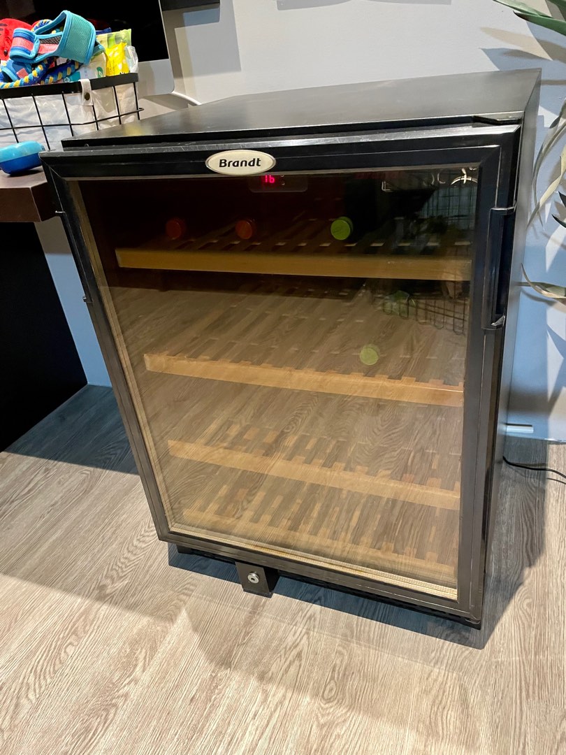 Brandt wine cellar, TV & Home Appliances, Kitchen Appliances, Wine