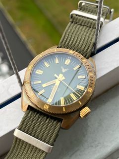 Brass Ventus Northstar Forest Green Diver Watch Zelos Brother