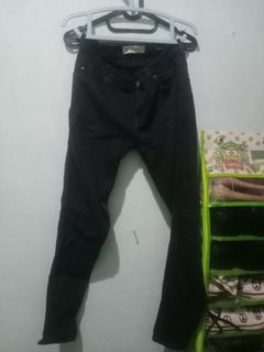 (Kategori: ) berada di . Dikirim oleh mentari.gian (ID iklan 1209384548, Gambar 1). Deskripsi: .