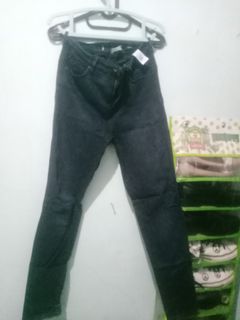 (Kategori: ) berada di . Dikirim oleh mentari.gian (ID iklan 1209385288, Gambar 1). Deskripsi: .
