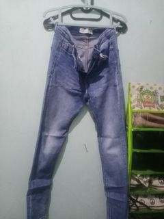 (Kategori: ) berada di . Dikirim oleh mentari.gian (ID iklan 1209384197, Gambar 1). Deskripsi: .