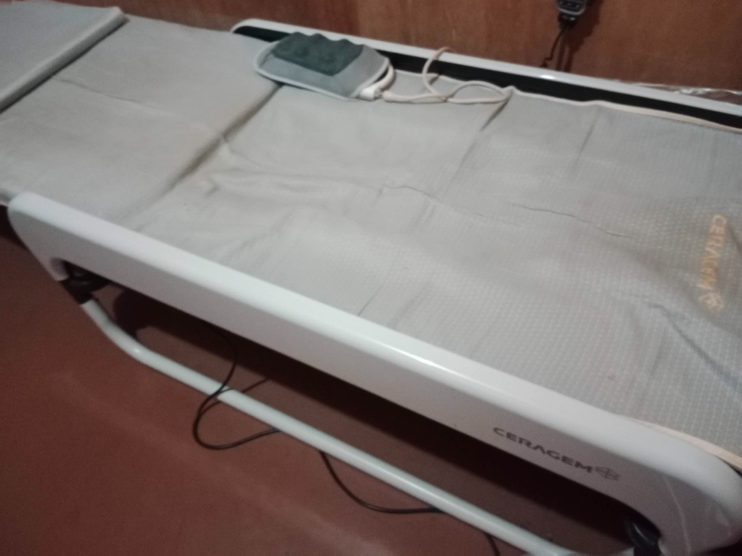 Ceragem, Health & Nutrition, Massage Devices on Carousell
