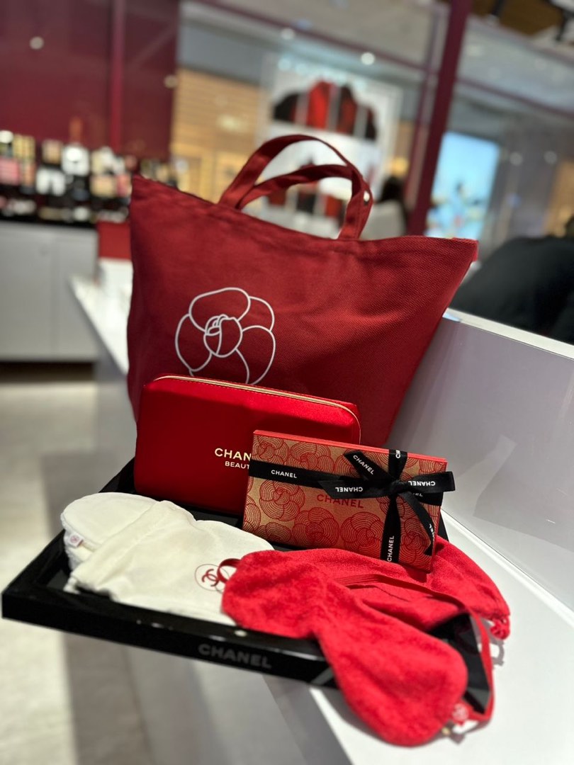 Beauty tote on sale bag