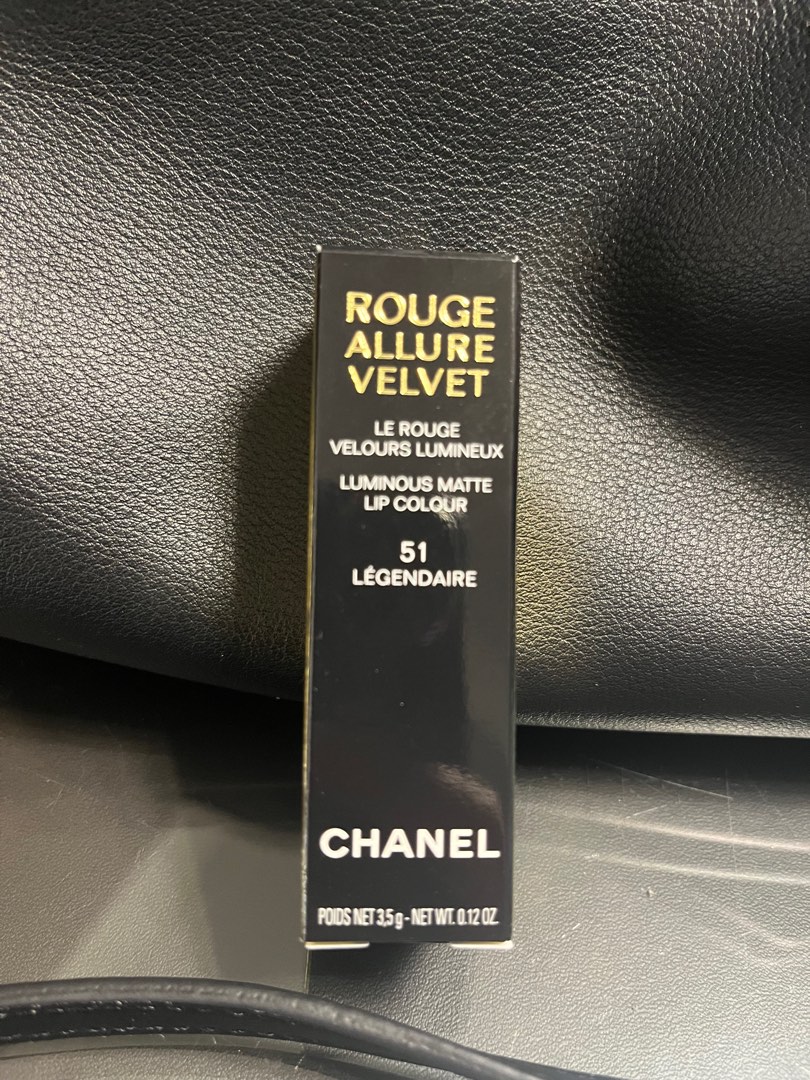 Chanel Rouge Allure Velvet #51 La Bouleversante (3.5g)