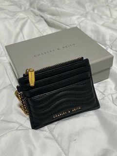 (Category: ) located in . Submitted by shikomot (Listing ID 1209397262, Image 1). Description: .