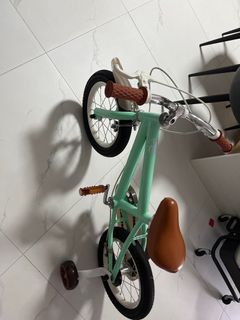 (Category: ) located in . Submitted by vanessanna (Listing ID 1209307483, Image 1). Description: .
