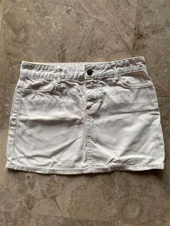 (Category: ) located in . Submitted by chloe589 (Listing ID 1209332760, Image 1). Description: .