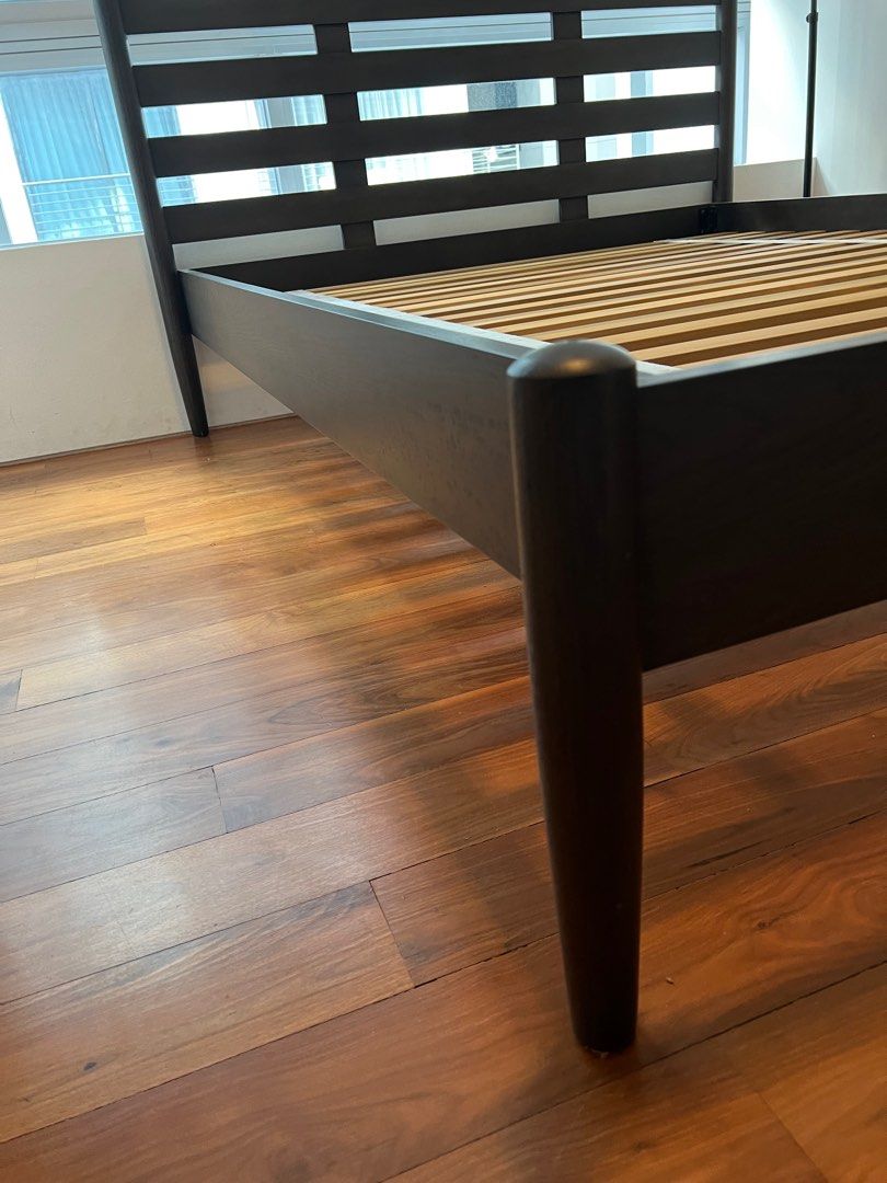 Crate and Barrel Queen Bed Frame, Furniture & Home Living, Furniture