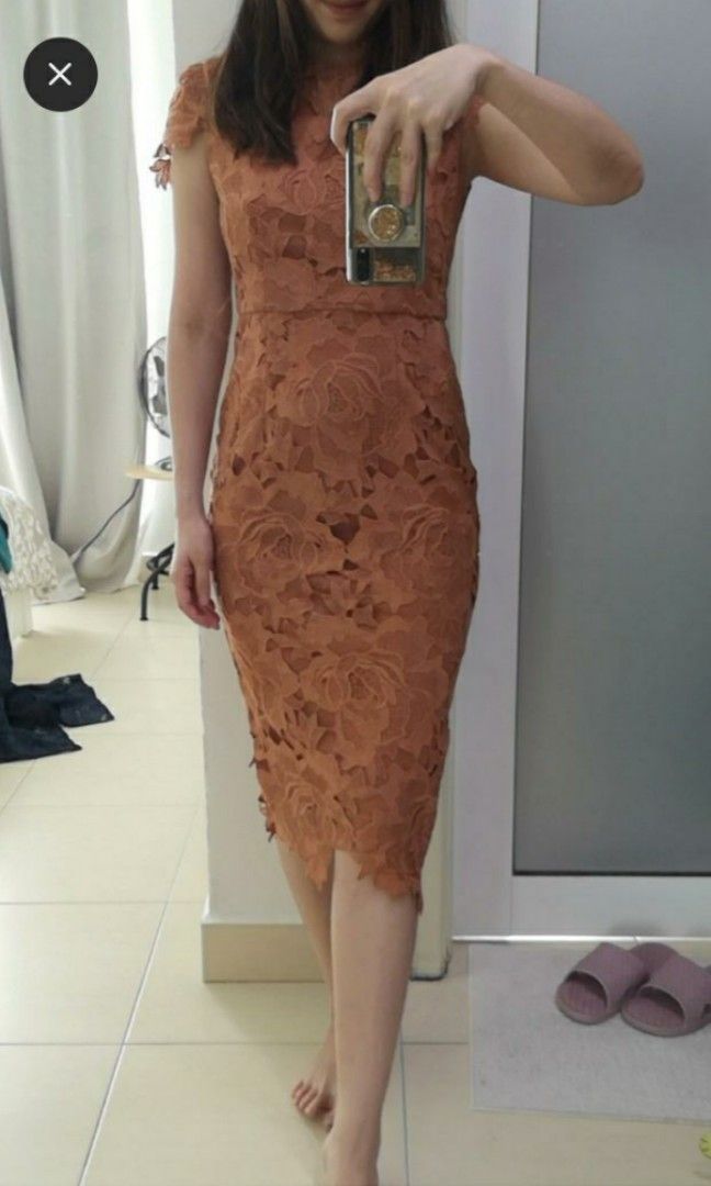 Doublewoot Dress Lace CNY Available in Rust Orange Yellow