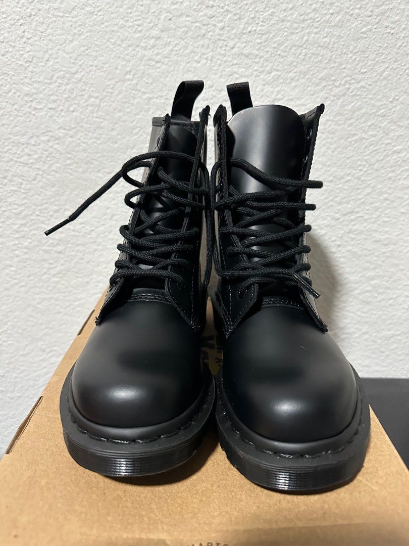 Martens cheap 8 eye
