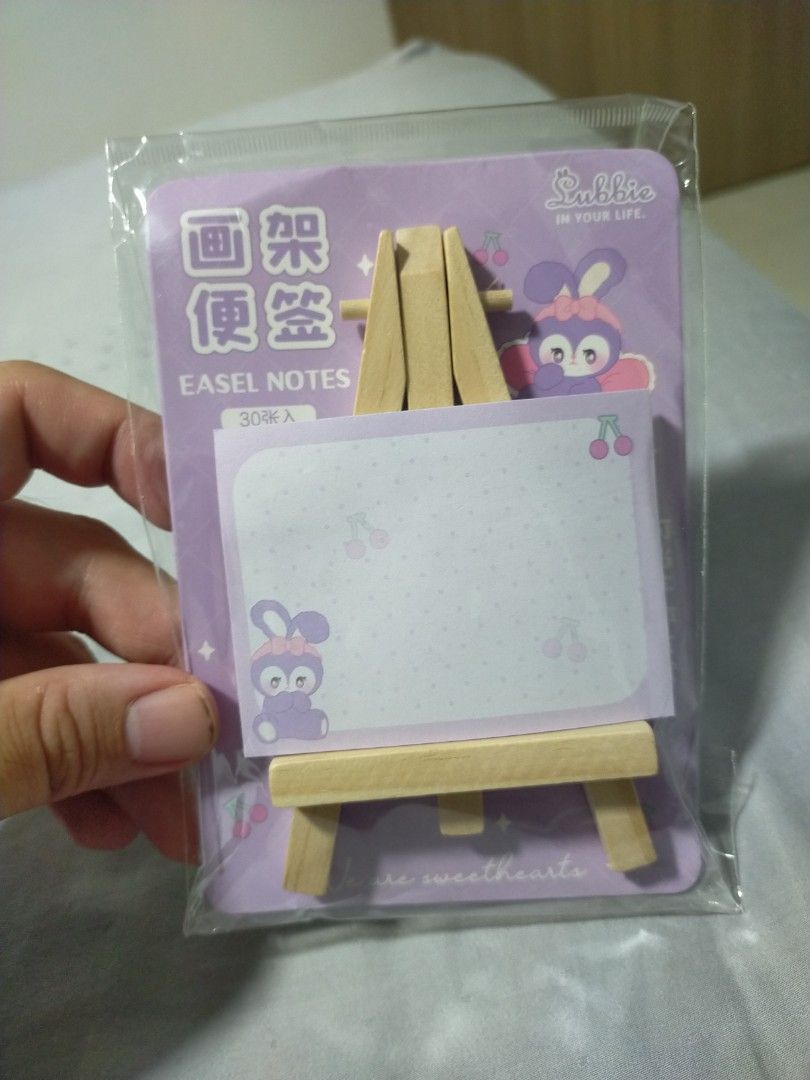 Easel notes post it notes, Everything Else on Carousell