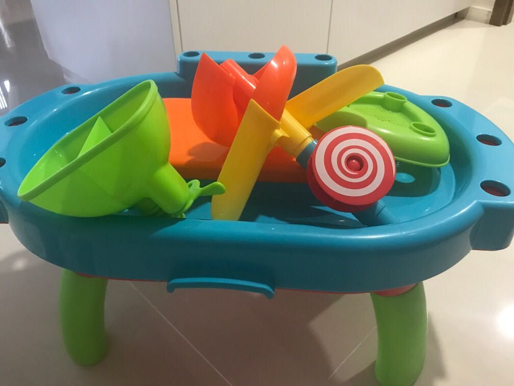 childrens water tray