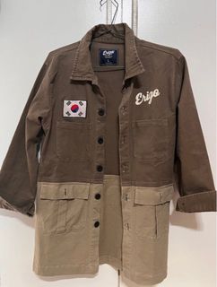 Erigo Jacket Army ( ZARA H&M PULL&Bear Bershka Lolliestory Colorbox Uniqlo 3SECOND )