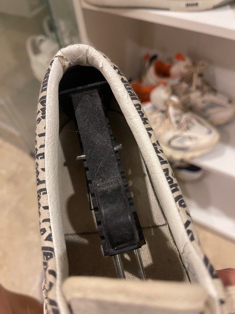 FOG vans V1