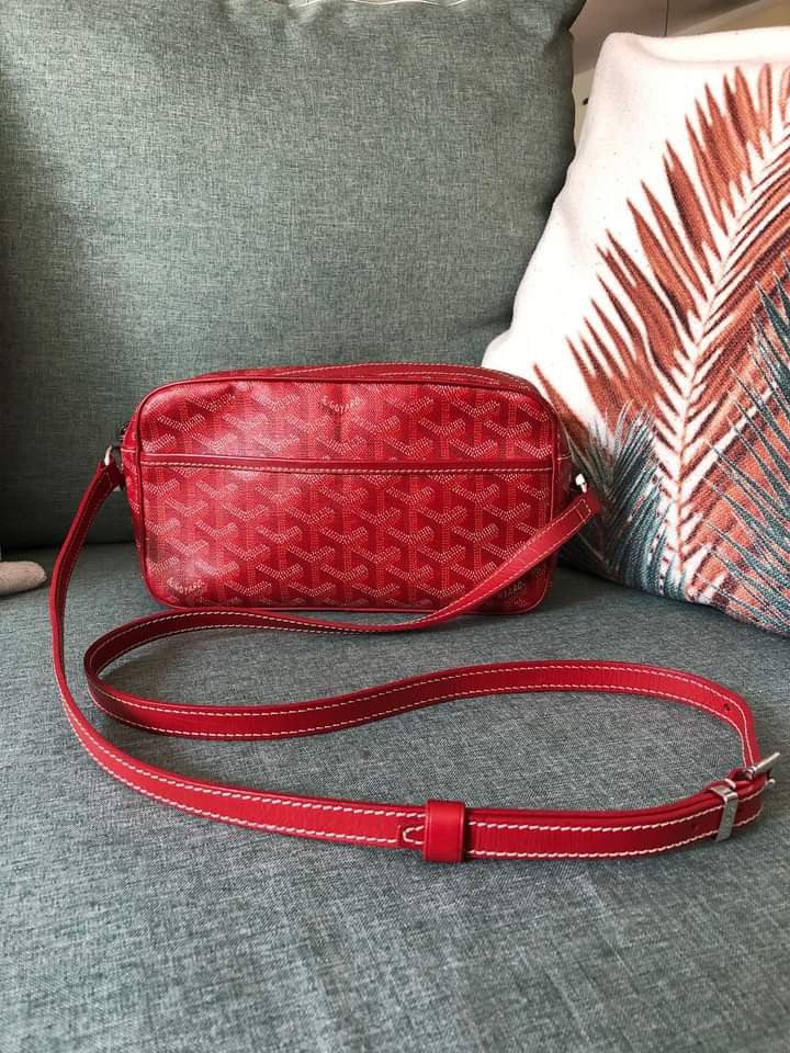 Cap vert leather handbag Goyard Red in Leather - 34829304