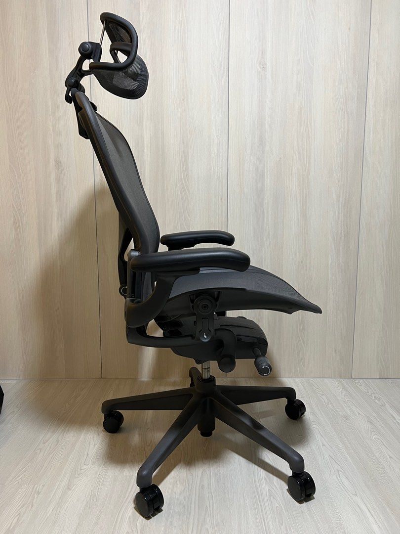 Herman Miller Remastered Aeron Ergonomic Chair Fully Loaded Version