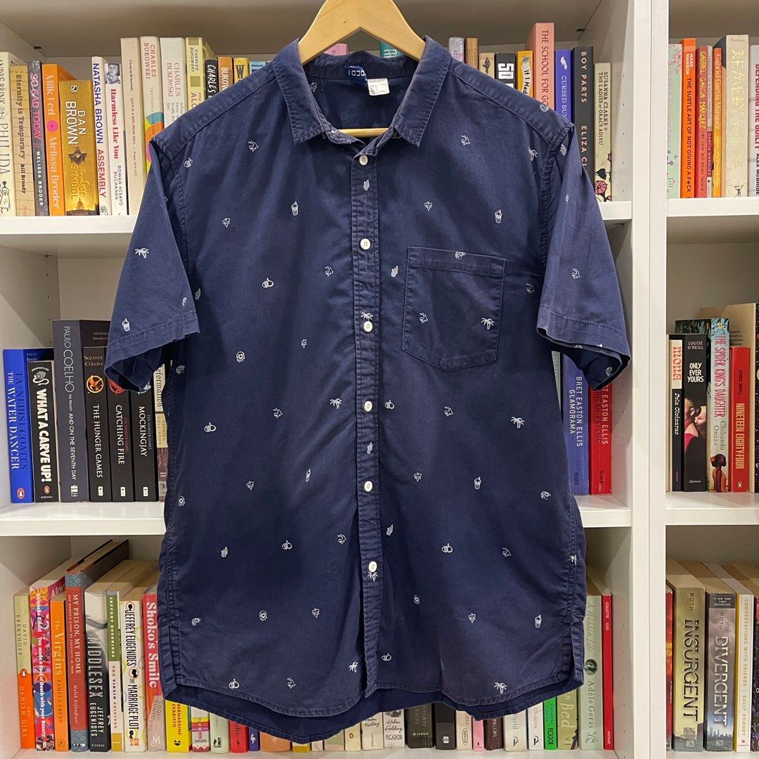 H M Divided Short Sleeve Patterned Buttoned up Shirt Men s