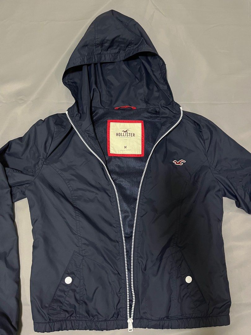 Hollister wind breakers shop