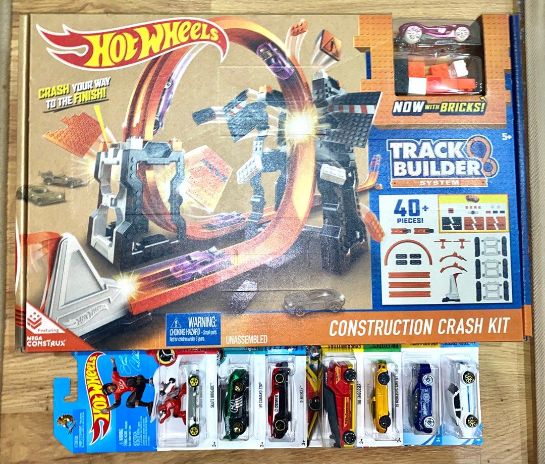 Hot wheels track pack 40 top pieces