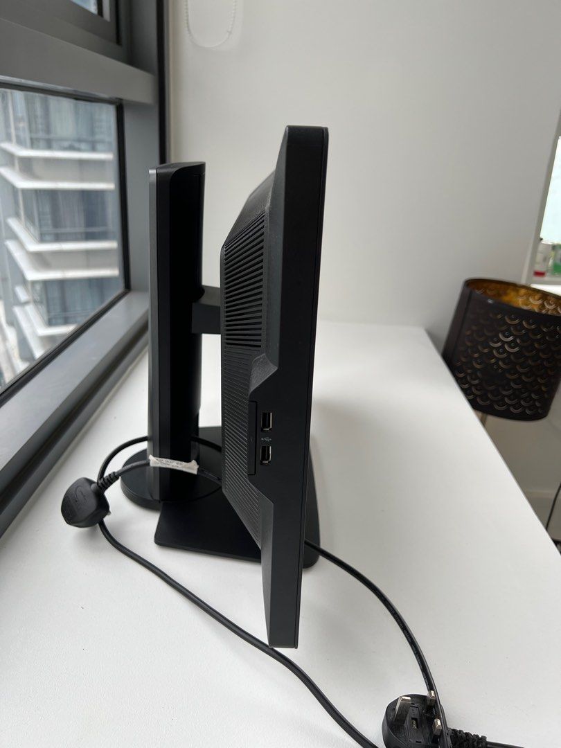 HP 24 inch Monitor adjustable height & angle, Computers & Tech, Parts