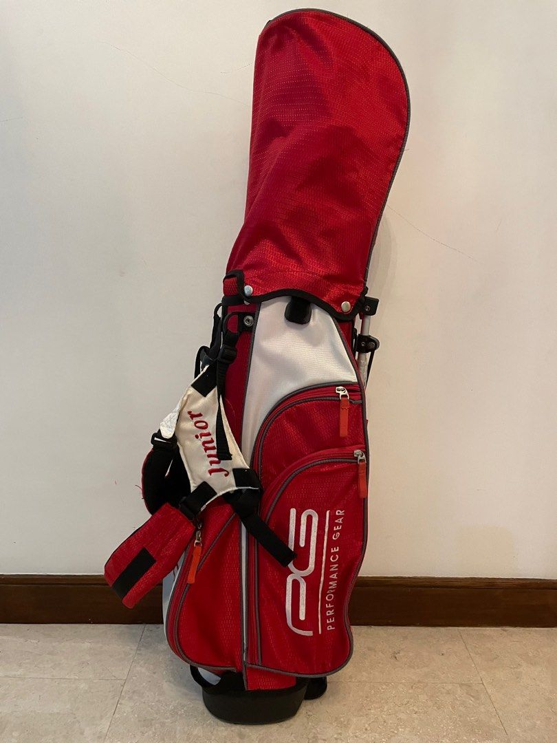 Junior Golf Set, Sports Equipment, Sports & Games, Golf on Carousell