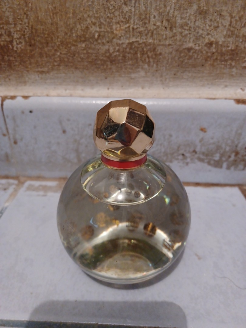 Kate Spade Twirl Perfume, Beauty & Personal Care, Fragrance & Deodorants on  Carousell