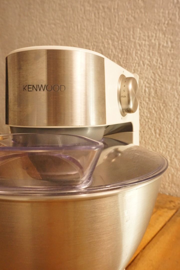 Kenwood KM280 4.3 L Kitchen Stand Mixer/ Electric Stand Mixer/ Electric