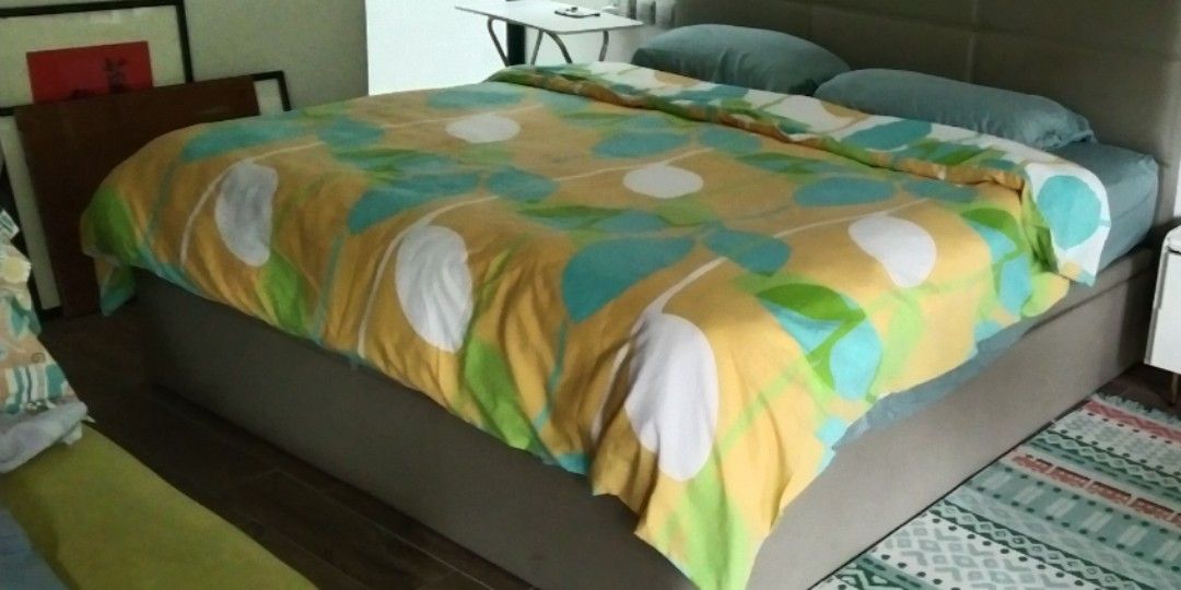 King size storage bed + Mattress, Furniture & Home Living, Furniture