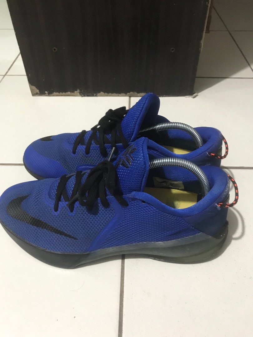 Kobe venomenon store 6 price