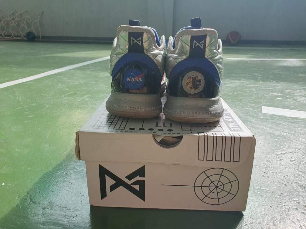 Kyrie 7