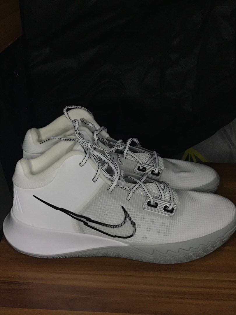 Kyrie Flytrap 4 White Metallic Silver