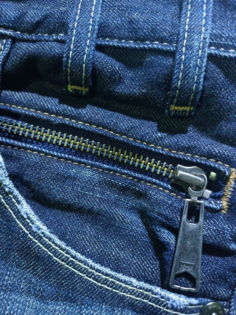 LEVI S 513 Skinny Leg. Men s Fashion Bottoms Jeans on Carousell