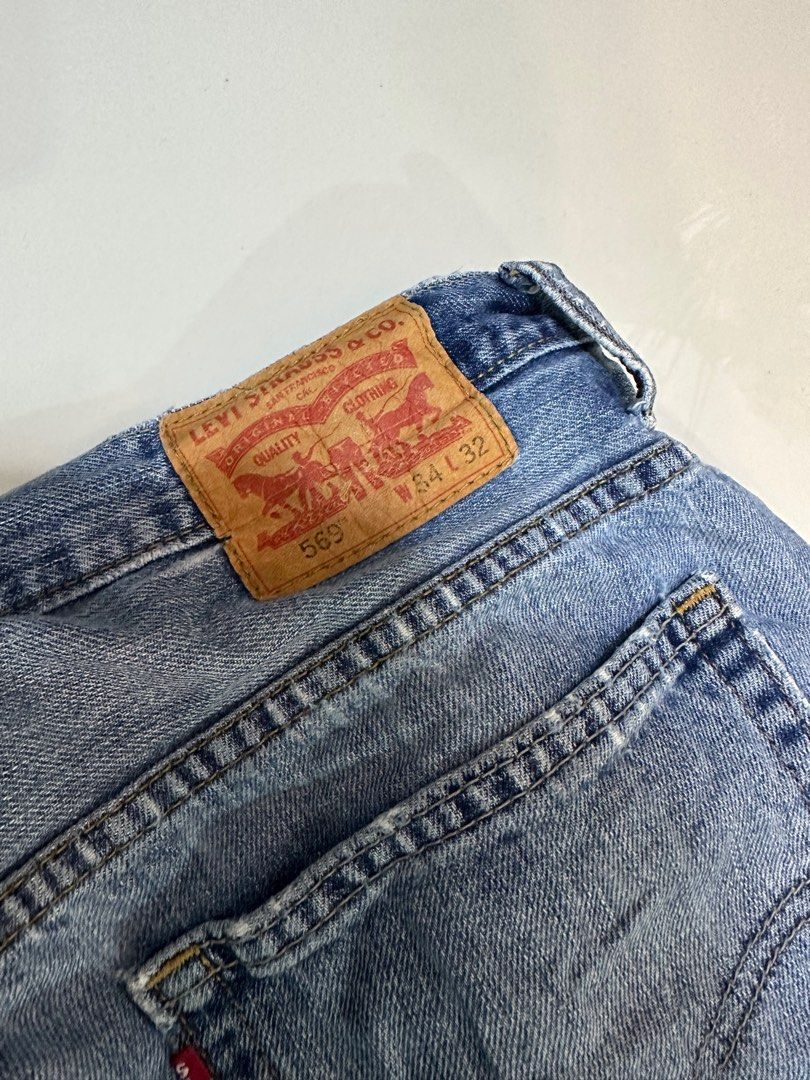 Levis Vintage 569 Distressed Jeans, Men's Fashion, Bottoms, Jeans on  Carousell