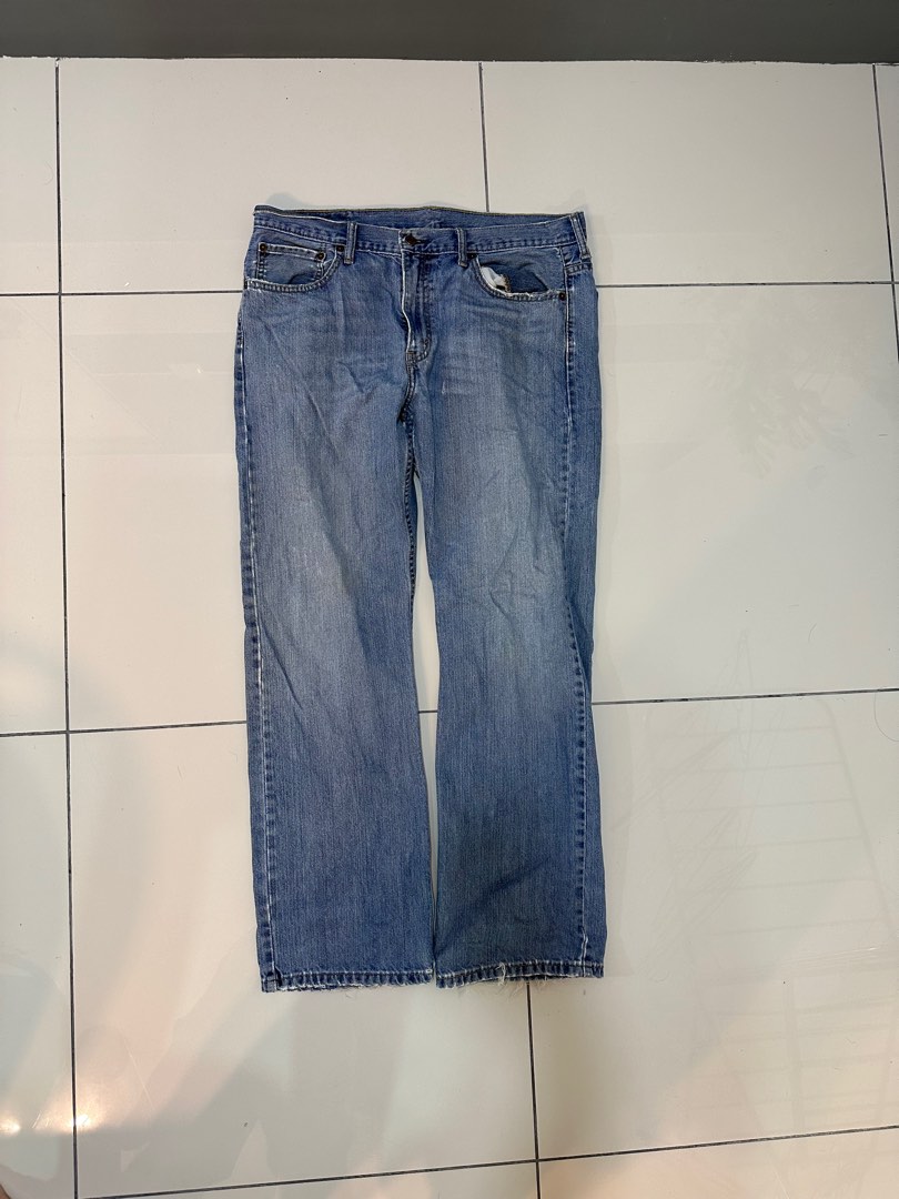 Levis Vintage 569 Distressed Jeans, Men's Fashion, Bottoms, Jeans on  Carousell