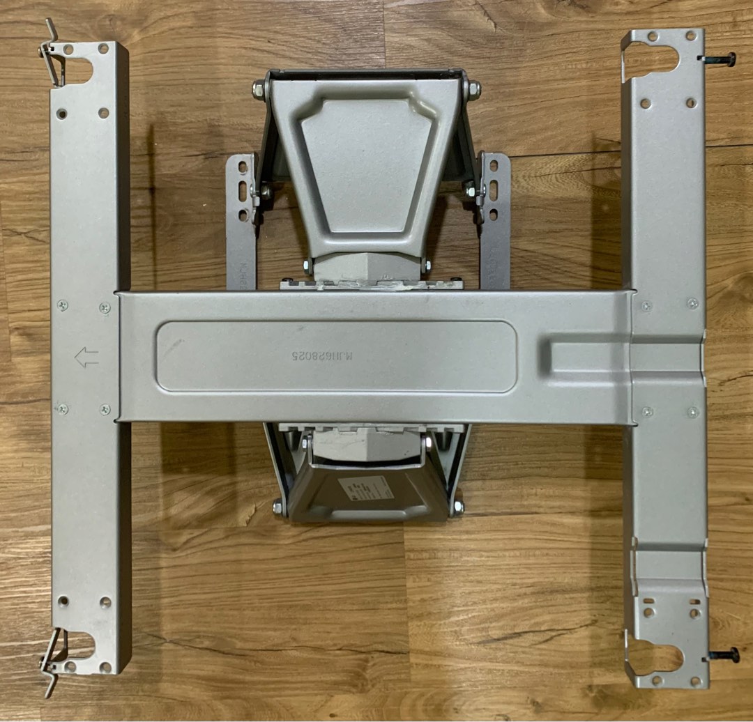 LG TV Wall Mount LSW430B, TV & Home Appliances, TV & Entertainment, TV