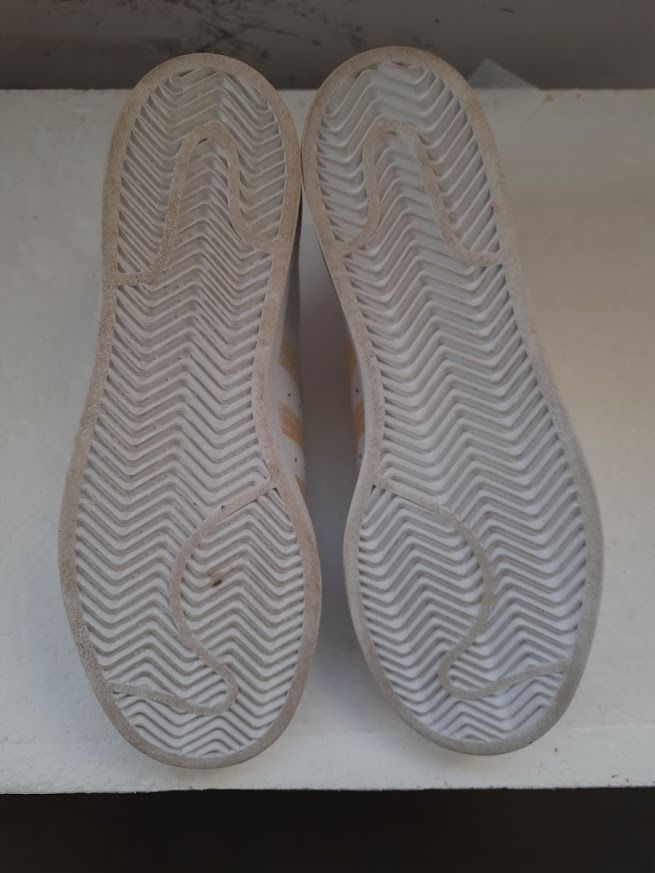Like New adidas Superstar J FV3139 size eu 37 us 6 uk 4 glow