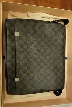 Louis Vuitton Damier Graphite District NM N41029 Shoulder Bag