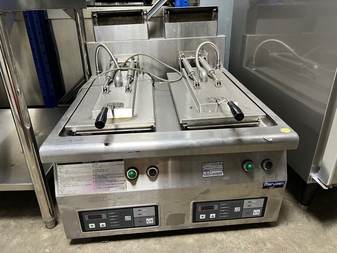 Maruzen Japanese Gas Auto Cooker, TV & Home Appliances, Kitchen ...