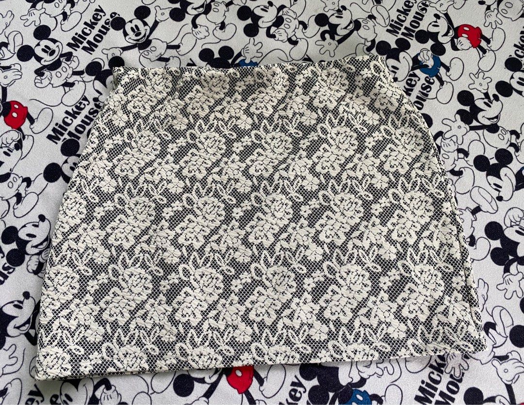 Miniskirts Take all 6 pcs. (Category: Skirts) located in Davao. Submitted by john_canque (Listing ID 1209288967, Image 3). Description: For take all na po. Decluttering Free sF.