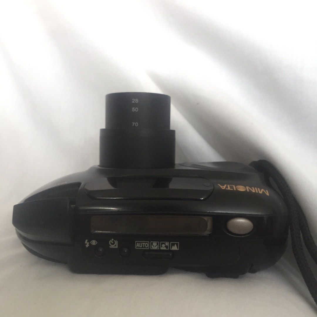 MINOLTA EXPLORER FREEDOM ZOOM (point and shoot), Photography, Cameras
