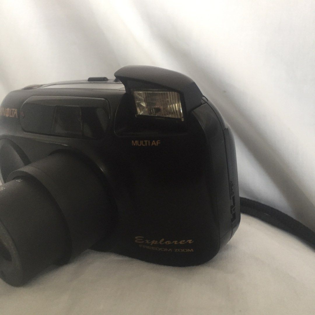 MINOLTA EXPLORER FREEDOM ZOOM (point and shoot), Photography, Cameras