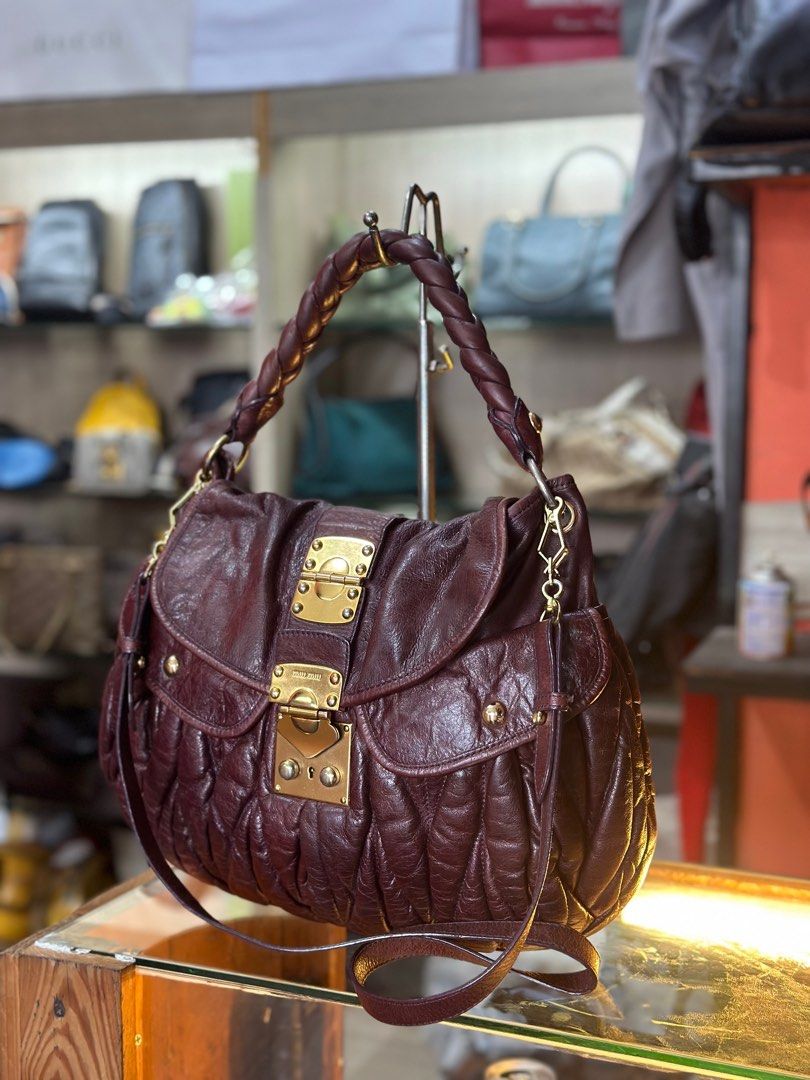 Miu Miu Coffer Bag, Barang Mewah, Tas Dompet di Carousell