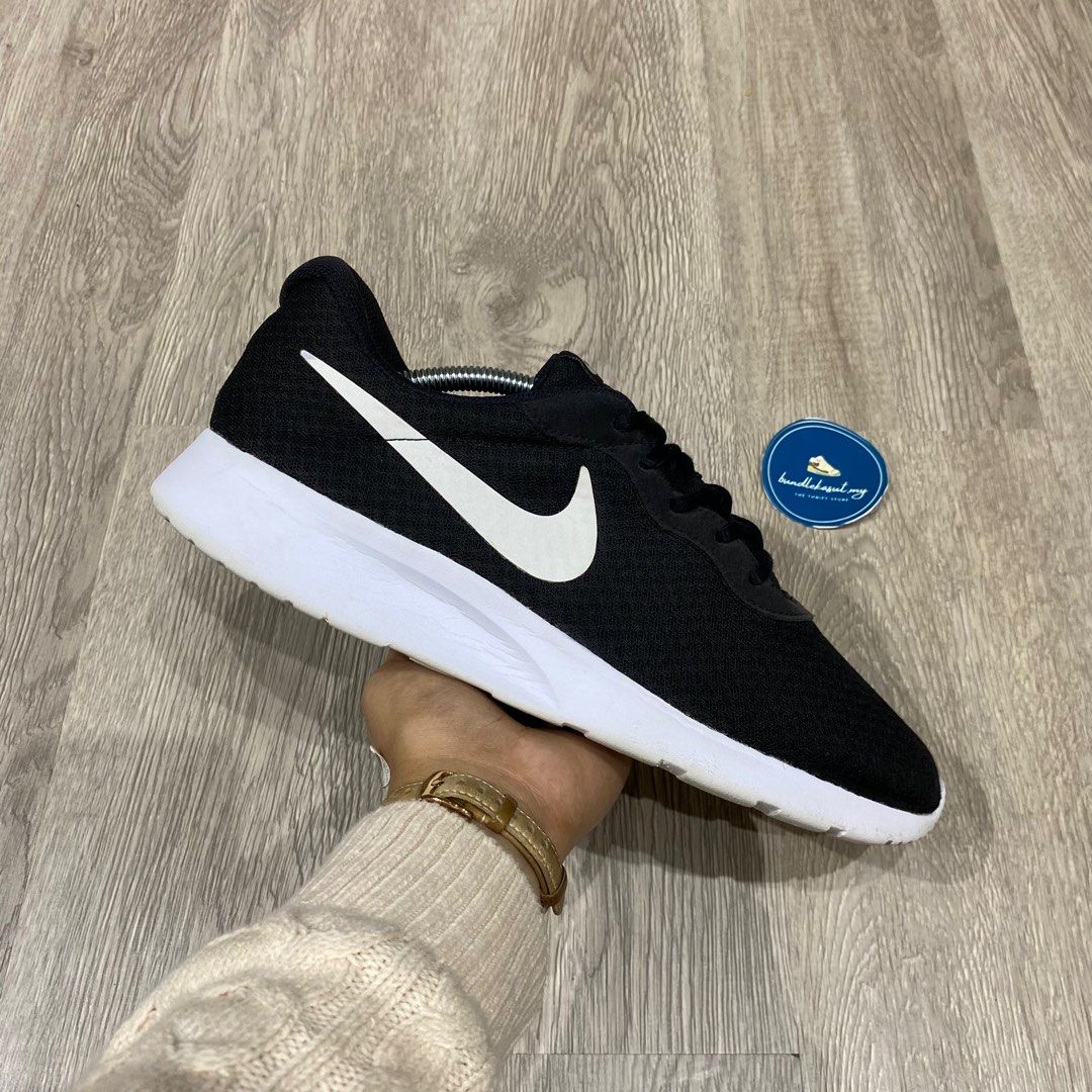 Nike deals tanjun 9.5